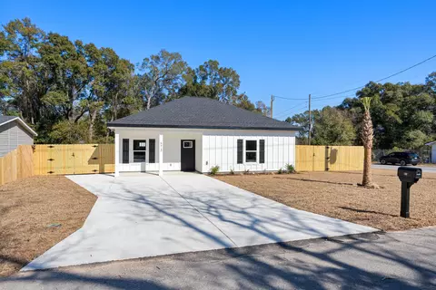511 Woodruff, Crestview, FL 32536