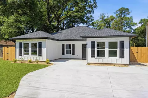 150 N Booker St, Crestview, FL 32536