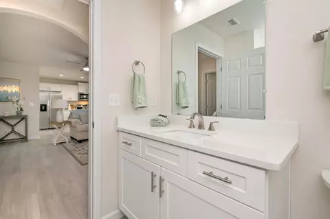 Bath - 150 N Booker St, Crestview, FL 32536 photo 1 of 3