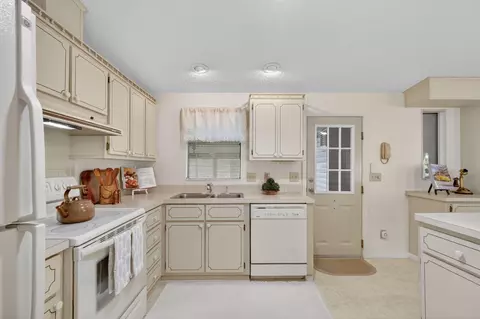 706 Tangerine Dr, Other, FL photo 20