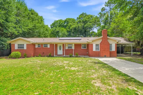 127 Judith Dr, Valparaiso, FL 32580