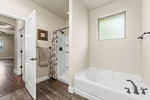 Entry Way - 48 Madiera Dr, Freeport, FL 32439 photo 3 of 7