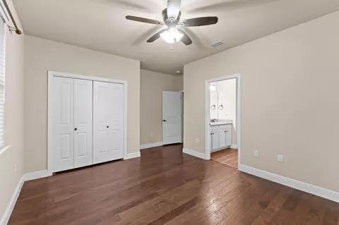 Bedroom - 48 Madiera Dr, Freeport, FL 32439 photo 4 of 5