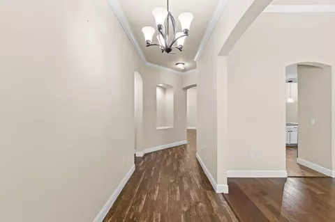 Entry Way - 48 Madiera Dr, Freeport, FL 32439 photo 4 of 7