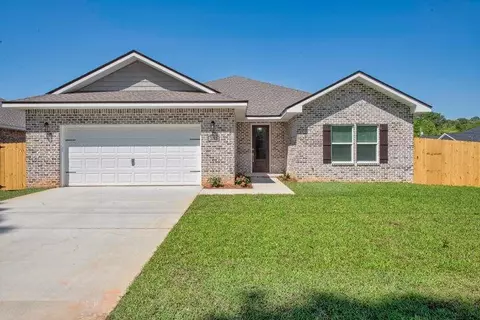 709 NW Lovejoy Rd, Fort Walton Beach, FL 32548
