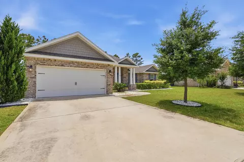 322 Sweet Tea Ln, Freeport, FL 32439