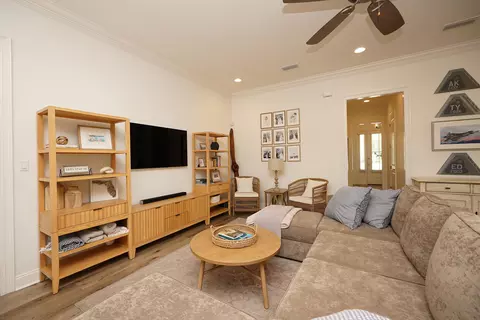 Living - 1144 Deer Moss Loop, Niceville, FL 32578 photo 4 of 6