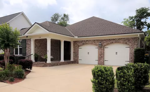 Exterior - 1144 Deer Moss Loop, Niceville, FL 32578 photo 2 of 14