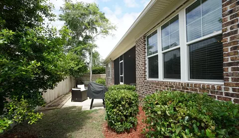 Exterior - 1144 Deer Moss Loop, Niceville, FL 32578 photo 8 of 14