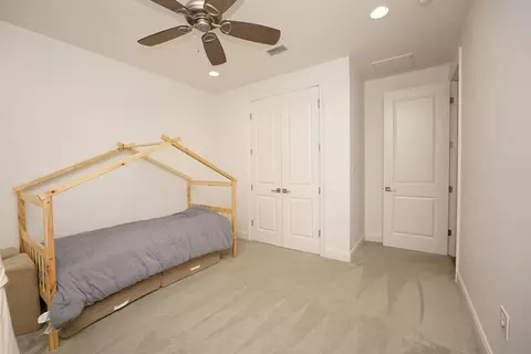 Bedroom - 1144 Deer Moss Loop, Niceville, FL 32578 photo 6 of 6