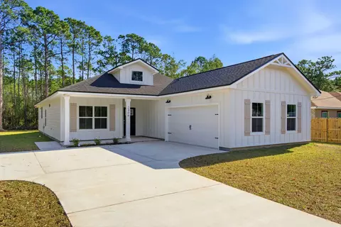 8294 Tavira St, Navarre, FL 32566