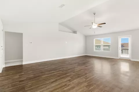 Living - 7005 Brylington Blvd, Bellview, FL 32526 photo 2 of 4