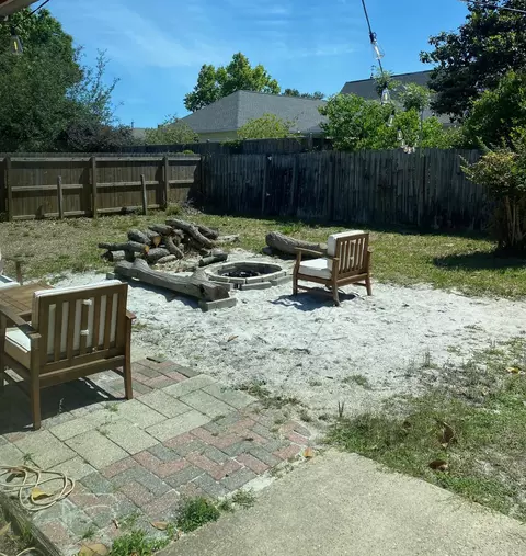 Exterior - 418 Snapper Dr, Destin, FL 32541 photo 4 of 8