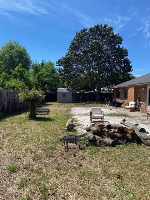 Exterior - 418 Snapper Dr, Destin, FL 32541 photo 5 of 8