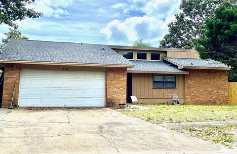 Exterior - 418 Snapper Dr, Destin, FL 32541 photo 3 of 8