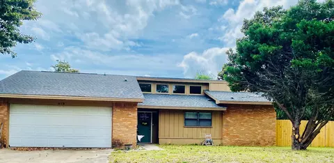 418 Snapper Dr, Destin, FL 32541