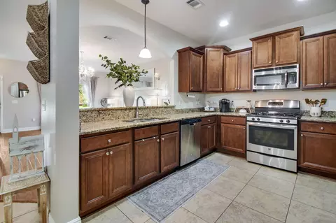 Kitchen - 40 Quiet Cv, Freeport, FL 32439 photo 1 of 3