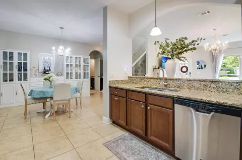 Kitchen - 40 Quiet Cv, Freeport, FL 32439 photo 2 of 3