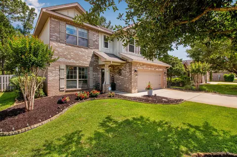 Exterior - 40 Quiet Cv, Freeport, FL 32439 photo 9 of 10