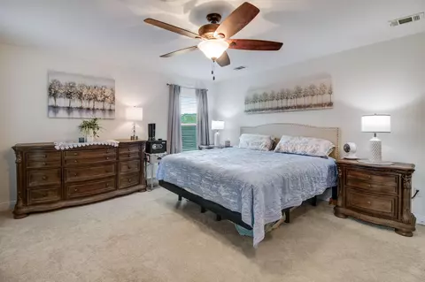 Bedroom - 40 Quiet Cv, Freeport, FL 32439 photo 4 of 4