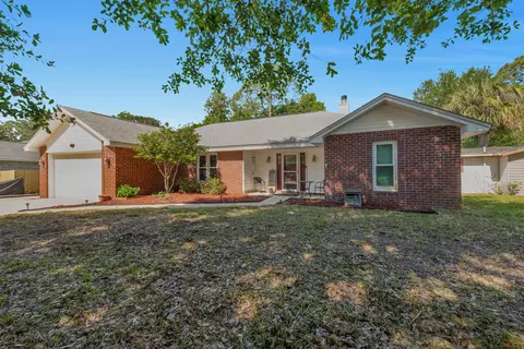 1171 Eula St, Gulf Breeze, FL 32563