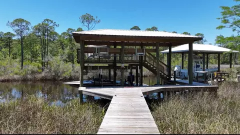 233 Maddox St, Santa Rosa Beach, FL 32459