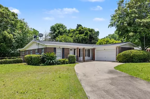 108 NW Sotir St, Fort Walton Beach, FL 32548