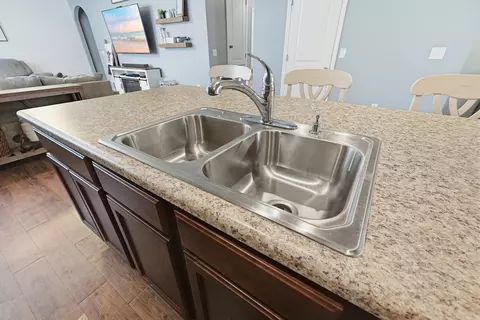 Kitchen - 209 Nelly St, Freeport, FL 32439 photo 5 of 6