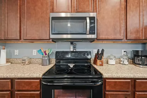 Kitchen - 209 Nelly St, Freeport, FL 32439 photo 6 of 6
