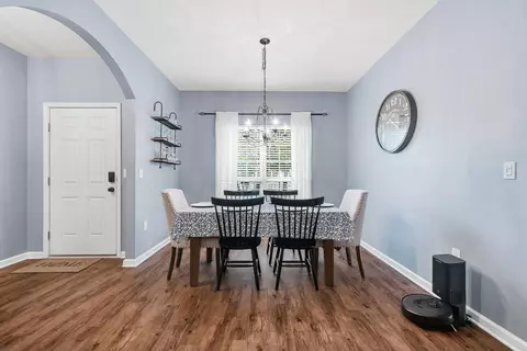 Dining - 209 Nelly St, Freeport, FL 32439 photo 2 of 2