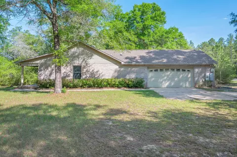 1895 Four Wheel Dr, Baker, FL 32531