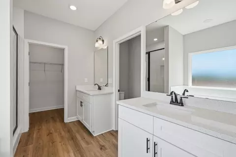 Bath - 2809 Blackbird Ct, Crestview, FL 32539 photo 1 of 4