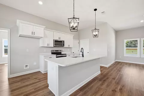 Kitchen - 2809 Blackbird Ct, Crestview, FL 32539 photo 1 of 1