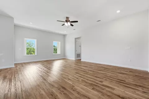Other - 2809 Blackbird Ct, Crestview, FL 32539 photo 7 of 32