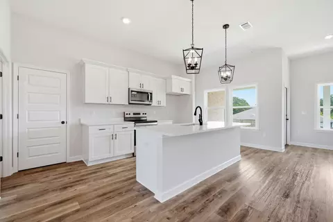 Other - 2809 Blackbird Ct, Crestview, FL 32539 photo 10 of 32