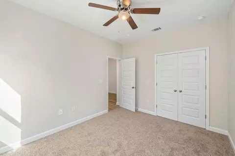 Bedroom - 2808 Blackbird Ct, Crestview, FL 32539 photo 2 of 4