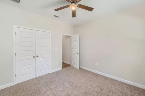 Bedroom - 2808 Blackbird Ct, Crestview, FL 32539 photo 4 of 4