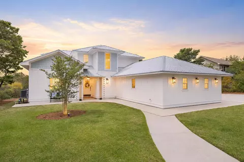 79 W Blue Coral Dr, Santa Rosa Beach, FL 32459