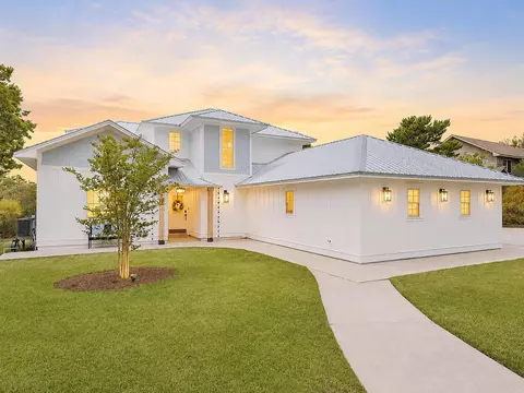 79 W Blue Coral Dr, Santa Rosa Beach, FL 32459