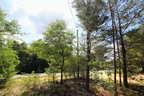 28 Meteyard Ln, Defuniak Springs, FL 32433
