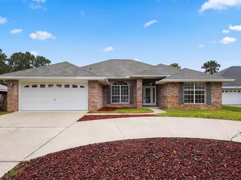 9564 Pouder Ln, Navarre, FL 32566