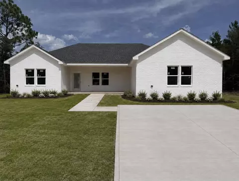 290 E Picasso Cir, Defuniak Springs, FL 32433