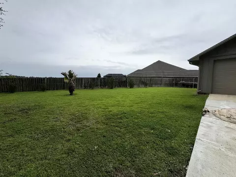 Exterior - 2835 Gemstone Cir, Pace, FL 32571 photo 7 of 8