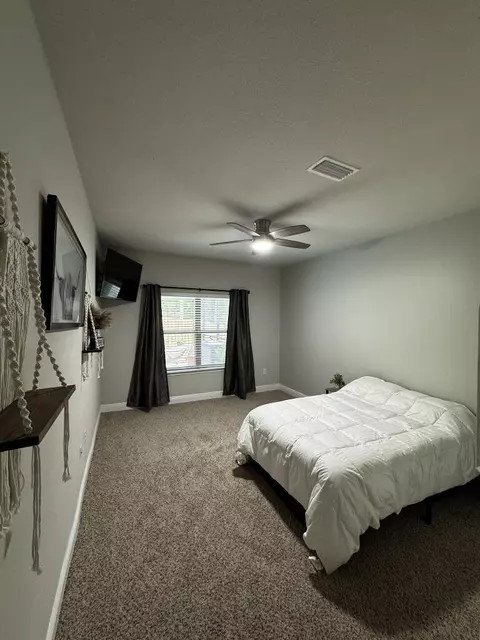 Bedroom - 2835 Gemstone Cir, Pace, FL 32571 photo 3 of 6