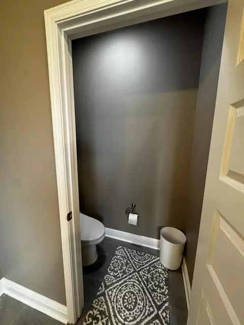 Bath - 2835 Gemstone Cir, Pace, FL 32571 photo 6 of 6