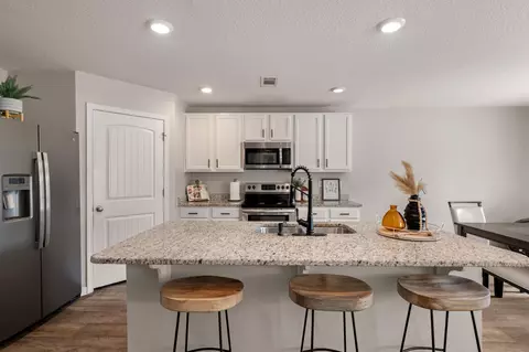 Kitchen - 1111 Capocci Ct, Crestview, FL 32539 photo 7 of 7