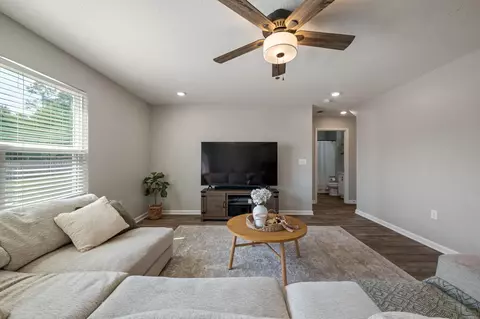 Other - 1111 Capocci Ct, Crestview, FL 32539 photo 4 of 10