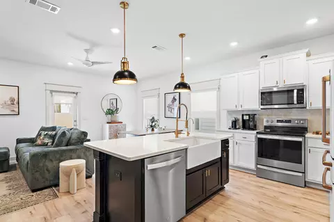 Kitchen - 14 Redbird Loop, Destin, FL 32541 photo 5 of 5
