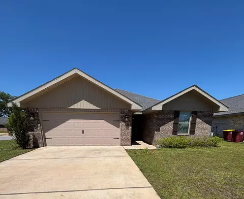232 Baycliff Dr, Crestview, FL 32536