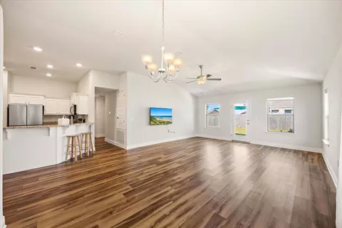 Living - 232 Baycliff Dr, Crestview, FL 32536 photo 3 of 4